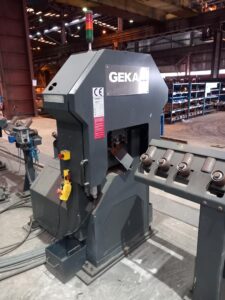 GEKA C2PL80 CORTE DE ÁNGULO AUTOMÁTICO