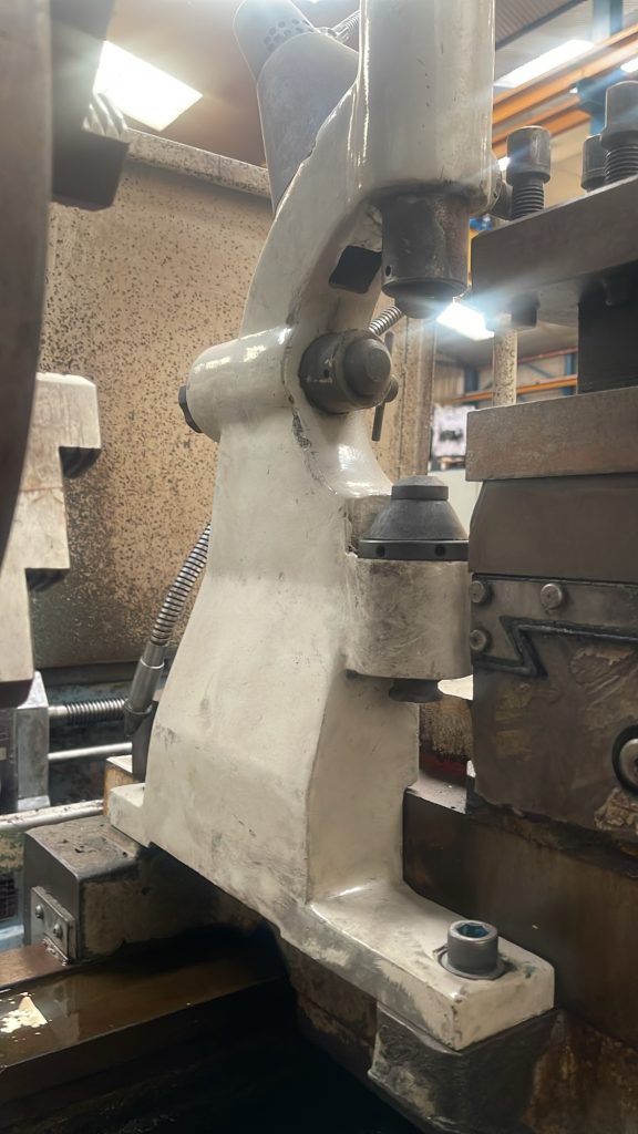 Contrapunto de torno Heller TPG 6280