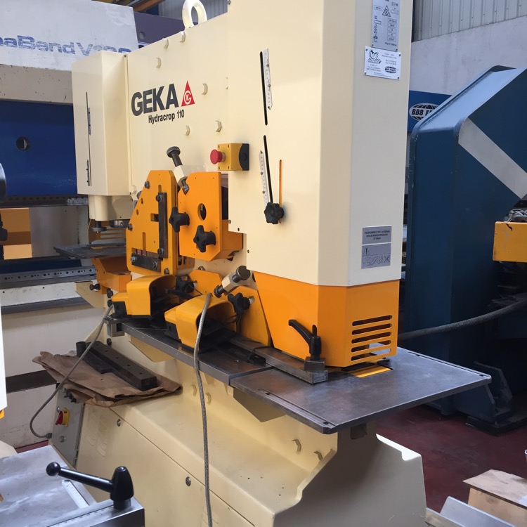 Cizalla punzonadora GEKA HYD 110/S