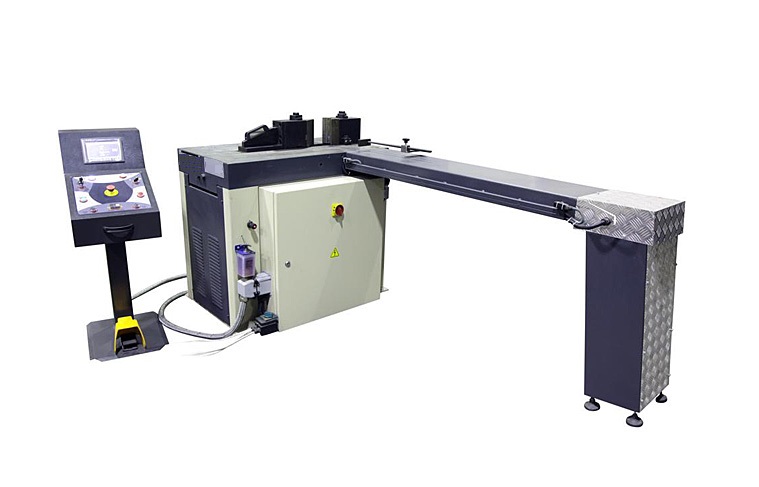 Prensa horizontal HP-40 con tope y CNC